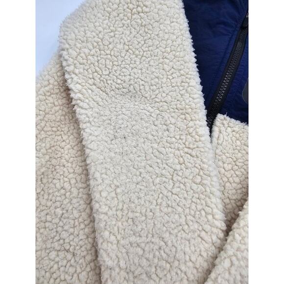 Old Navy Active Boy's Size 8 Cream and Navy Sherpa Zip-up Fleece Jacket - Picture 3 of 4